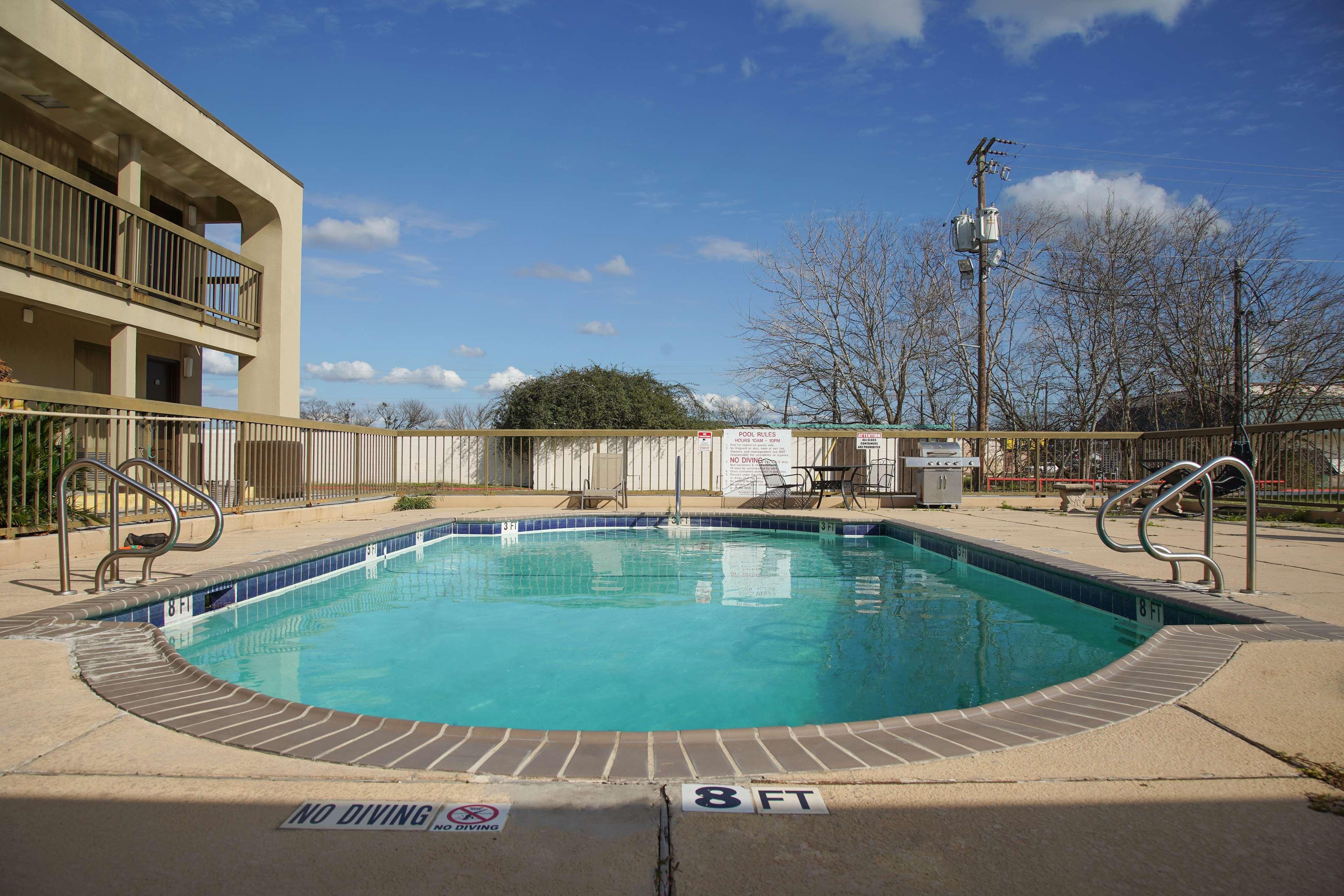 Surestay By Best Western Victoria Exterior foto