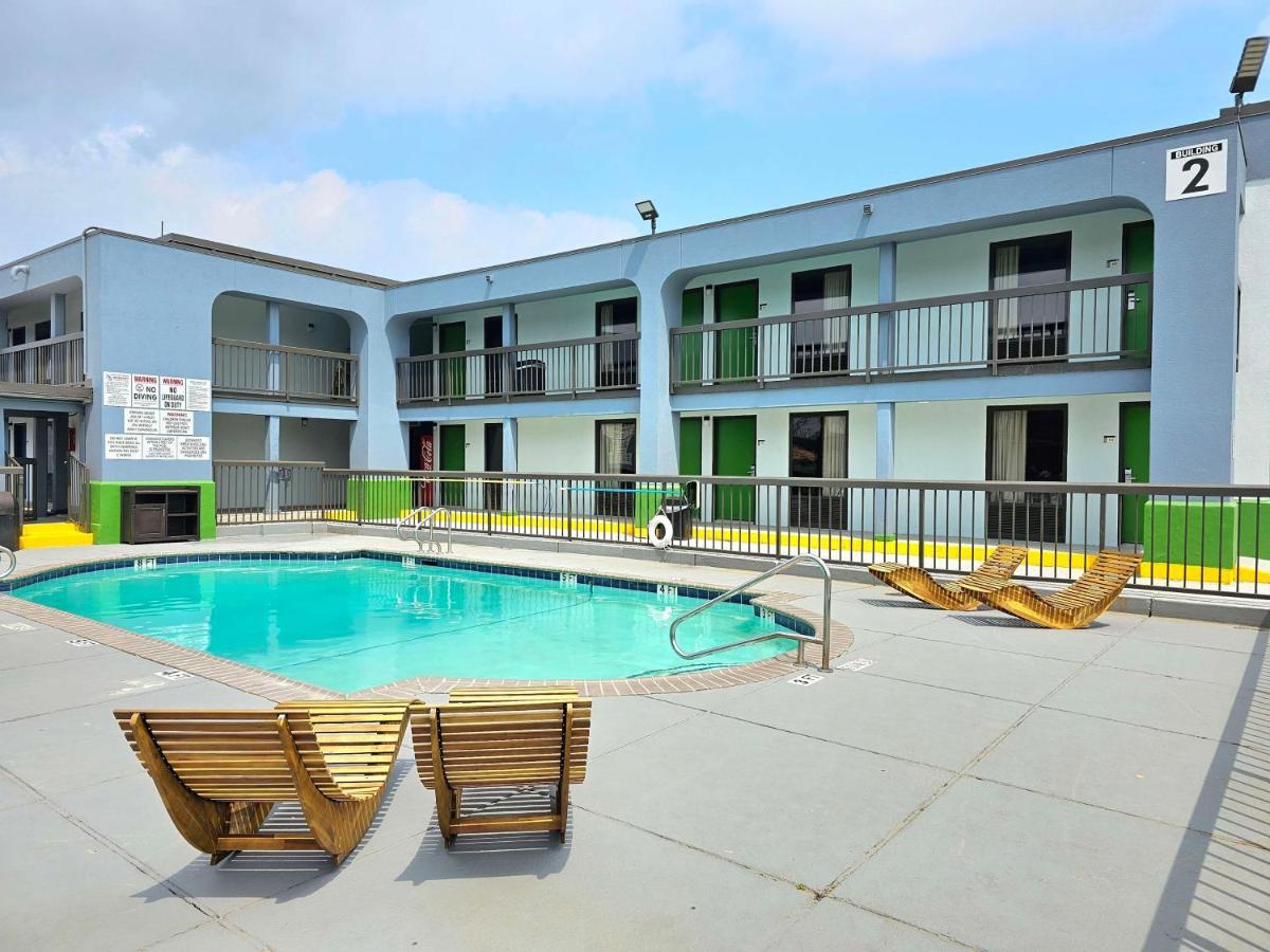 Surestay By Best Western Victoria Exterior foto